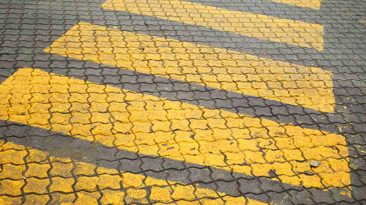 pavement marking service pavement marking service